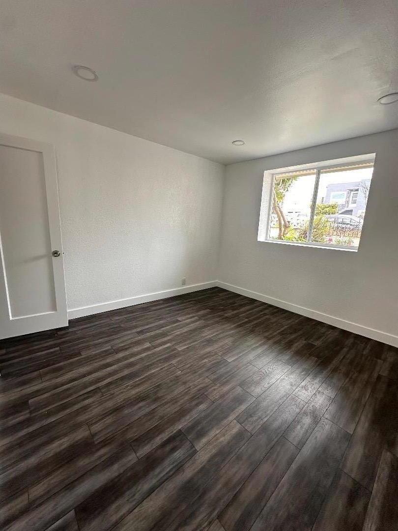 Detail Gallery Image 4 of 4 For 509 Commercial Ave, South San Francisco,  CA 94080 - 2 Beds | 1 Baths