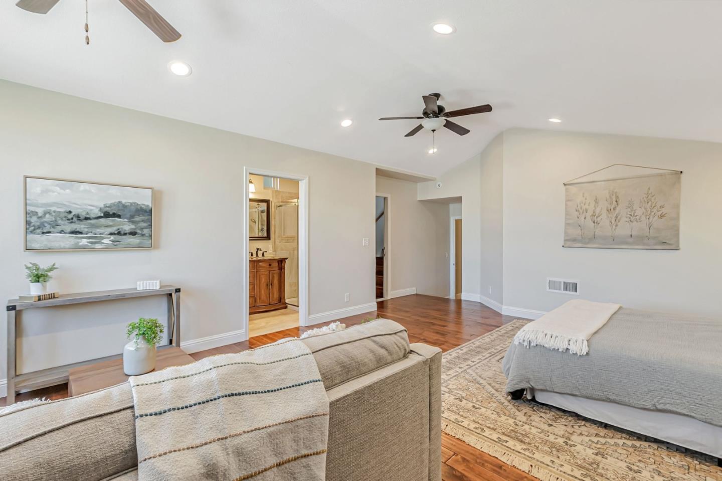 Detail Gallery Image 37 of 69 For 1020 Brookview Ct, Morgan Hill,  CA 95037 - 4 Beds | 3/1 Baths
