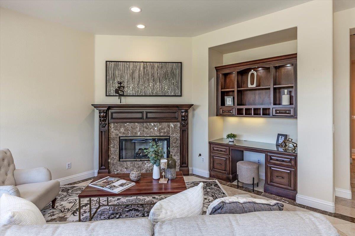Detail Gallery Image 13 of 59 For 4953 Cruden Bay Ct, San Jose,  CA 95138 - 5 Beds | 5/1 Baths