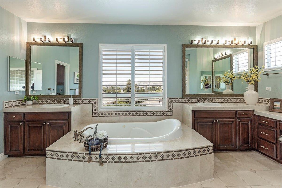 Detail Gallery Image 29 of 59 For 4953 Cruden Bay Ct, San Jose,  CA 95138 - 5 Beds | 5/1 Baths