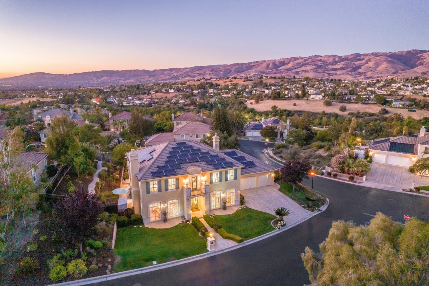 Detail Gallery Image 3 of 59 For 4953 Cruden Bay Ct, San Jose,  CA 95138 - 5 Beds | 5/1 Baths