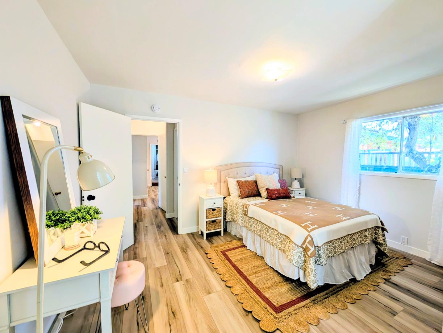 Detail Gallery Image 14 of 31 For 319 Mccormick Ave, Capitola,  CA 95010 - 3 Beds | 2 Baths