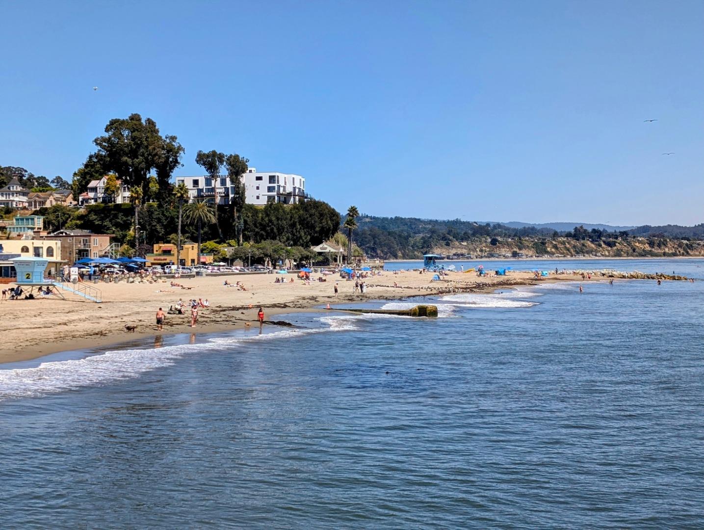 Detail Gallery Image 21 of 31 For 319 Mccormick Ave, Capitola,  CA 95010 - 3 Beds | 2 Baths