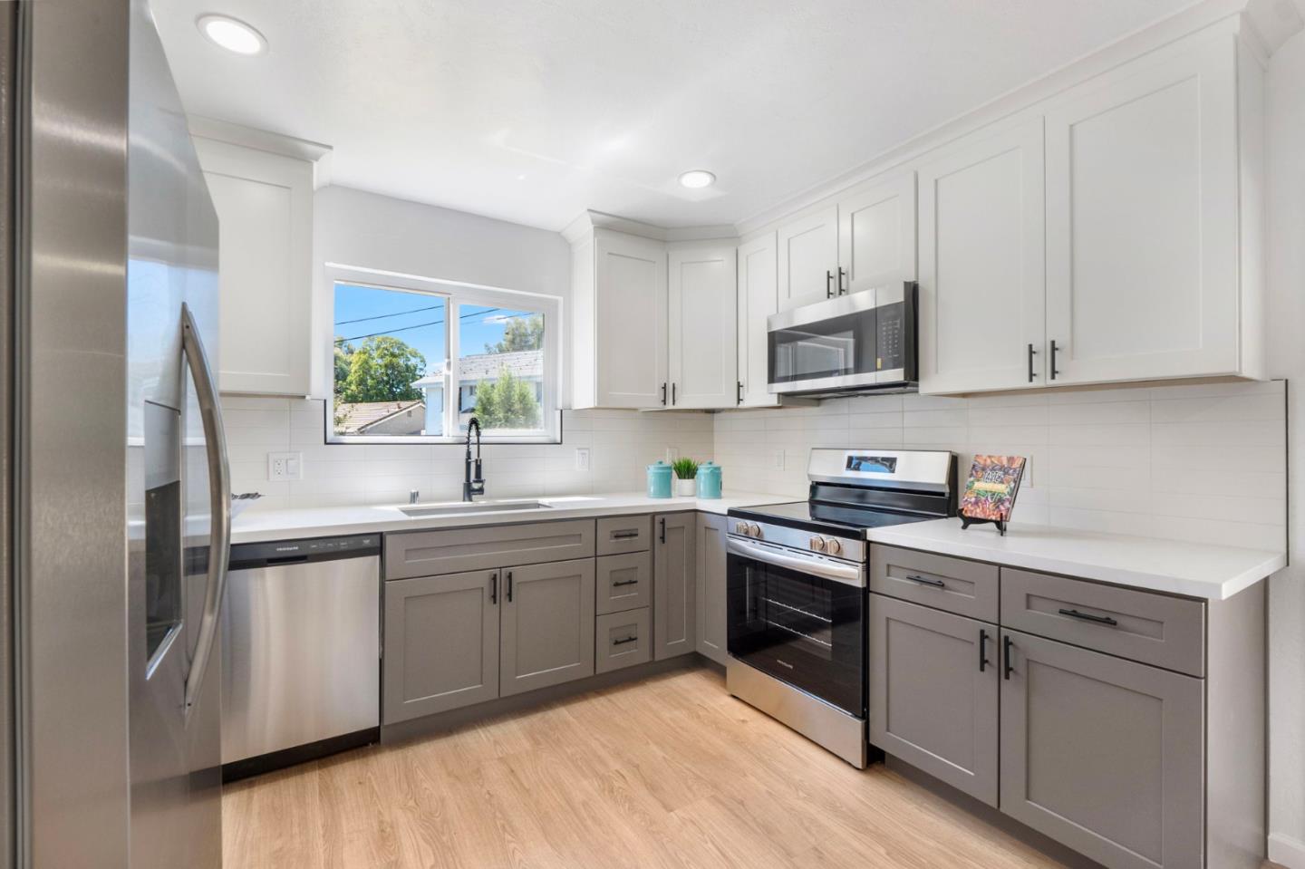 Detail Gallery Image 7 of 36 For 119 Brice Ct, San Jose,  CA 95111 - 4 Beds | 2/1 Baths