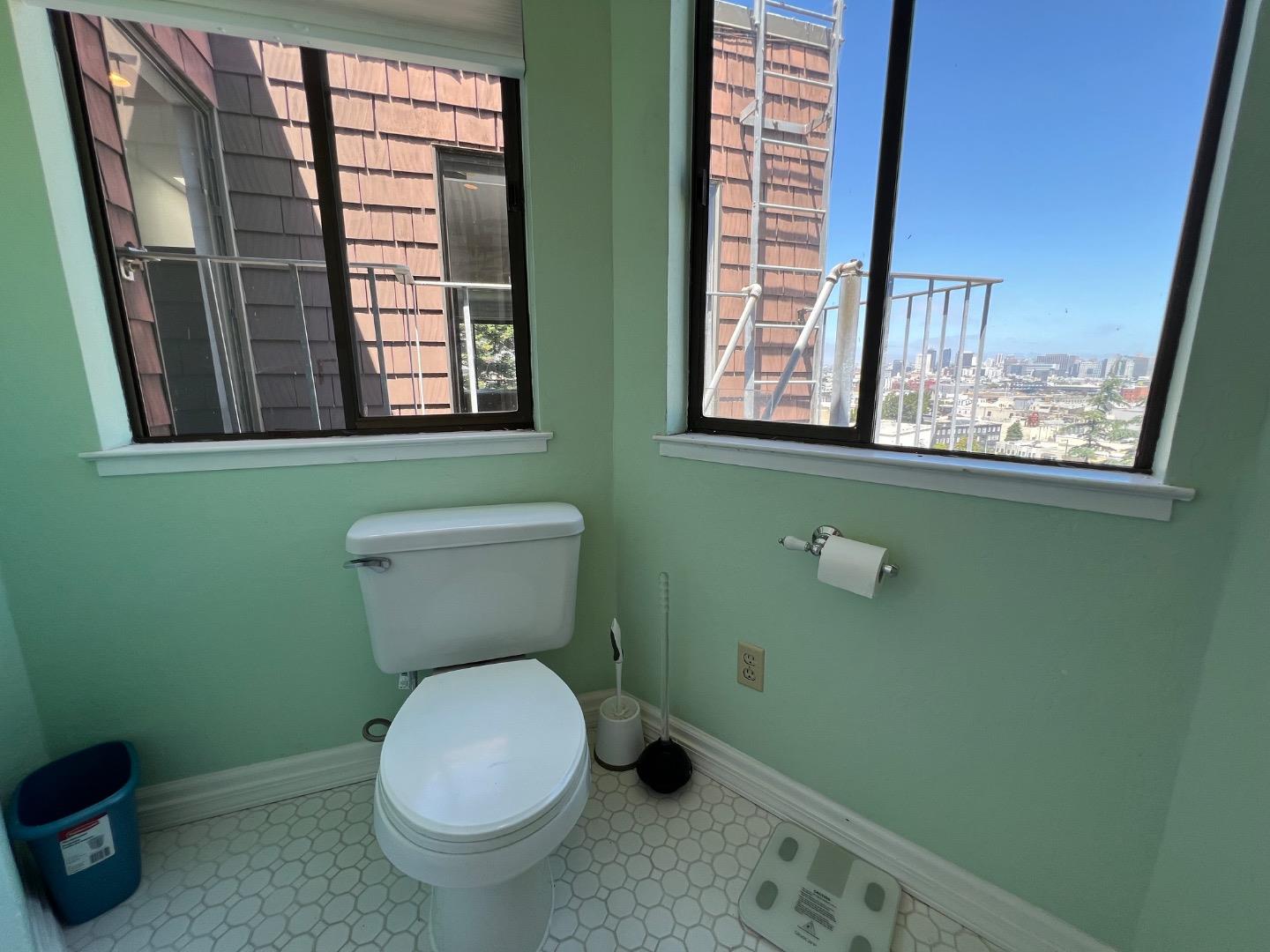 Detail Gallery Image 10 of 17 For 426 Arkansas St #3,  San Francisco,  CA 94107 - 3 Beds | 2 Baths