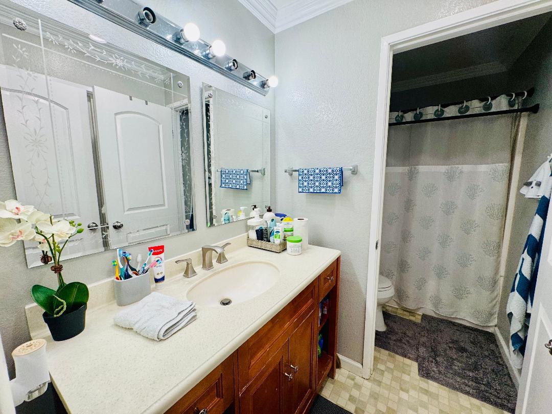 Detail Gallery Image 16 of 21 For 3223 Kenhill Dr, San Jose,  CA 95111 - 3 Beds | 1/1 Baths