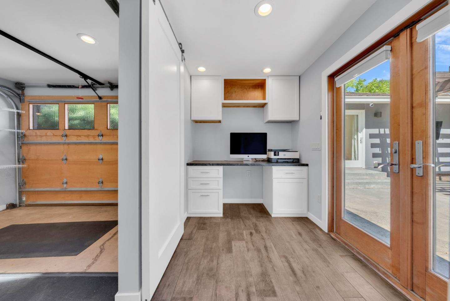Detail Gallery Image 36 of 50 For 1024 Berkeley Ave, Menlo Park,  CA 94025 - 4 Beds | 3 Baths
