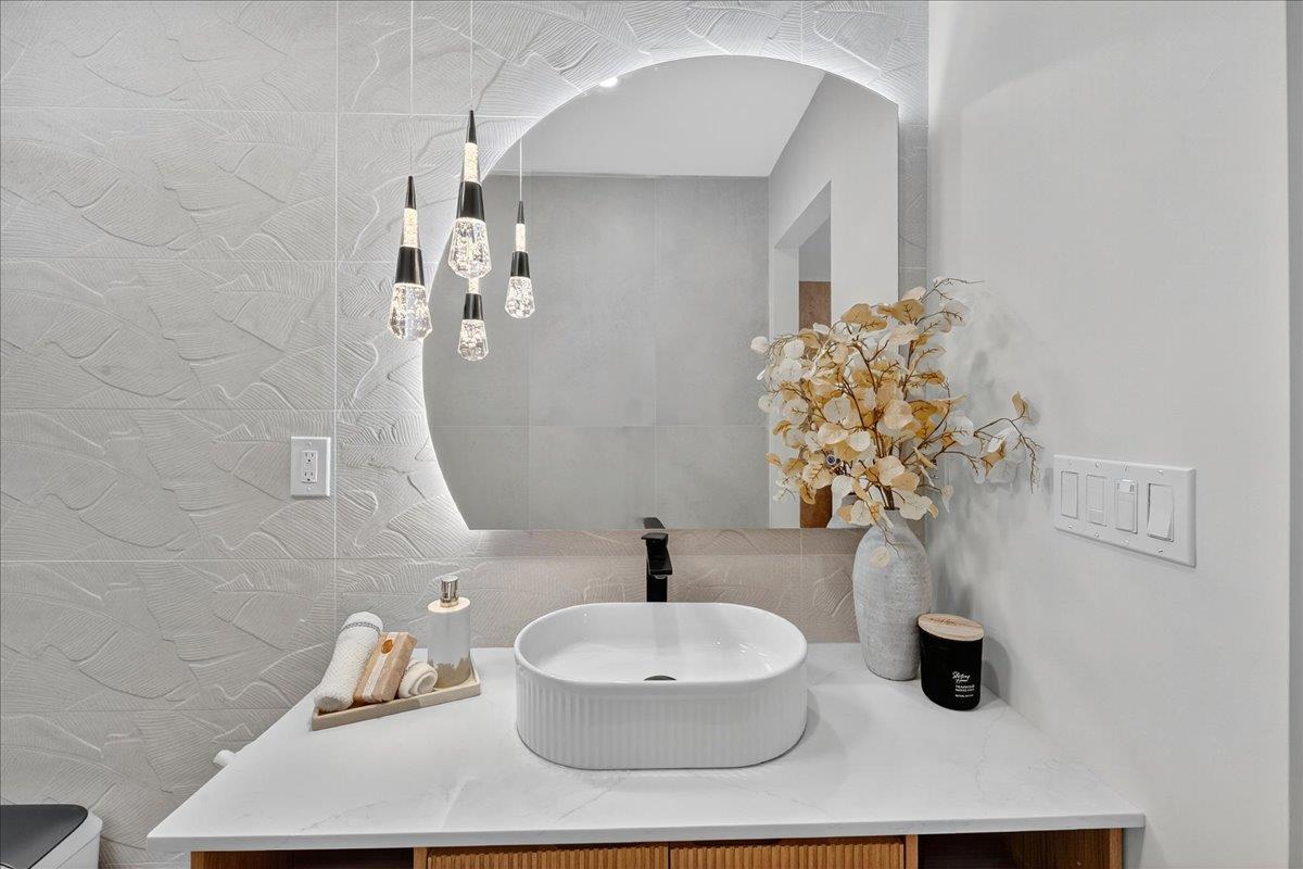 Detail Gallery Image 59 of 83 For 3324 Trebol Ln, San Jose,  CA 95148 - 4 Beds | 2/1 Baths