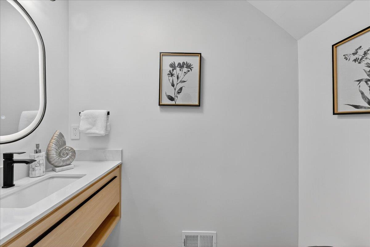 Detail Gallery Image 62 of 83 For 3324 Trebol Ln, San Jose,  CA 95148 - 4 Beds | 2/1 Baths