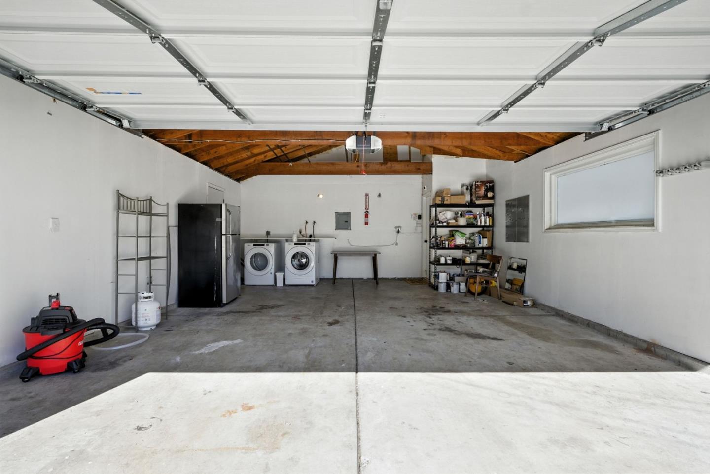 Detail Gallery Image 31 of 43 For 5665 Vicente St, Oakland,  CA 94609 - 3 Beds | 2 Baths