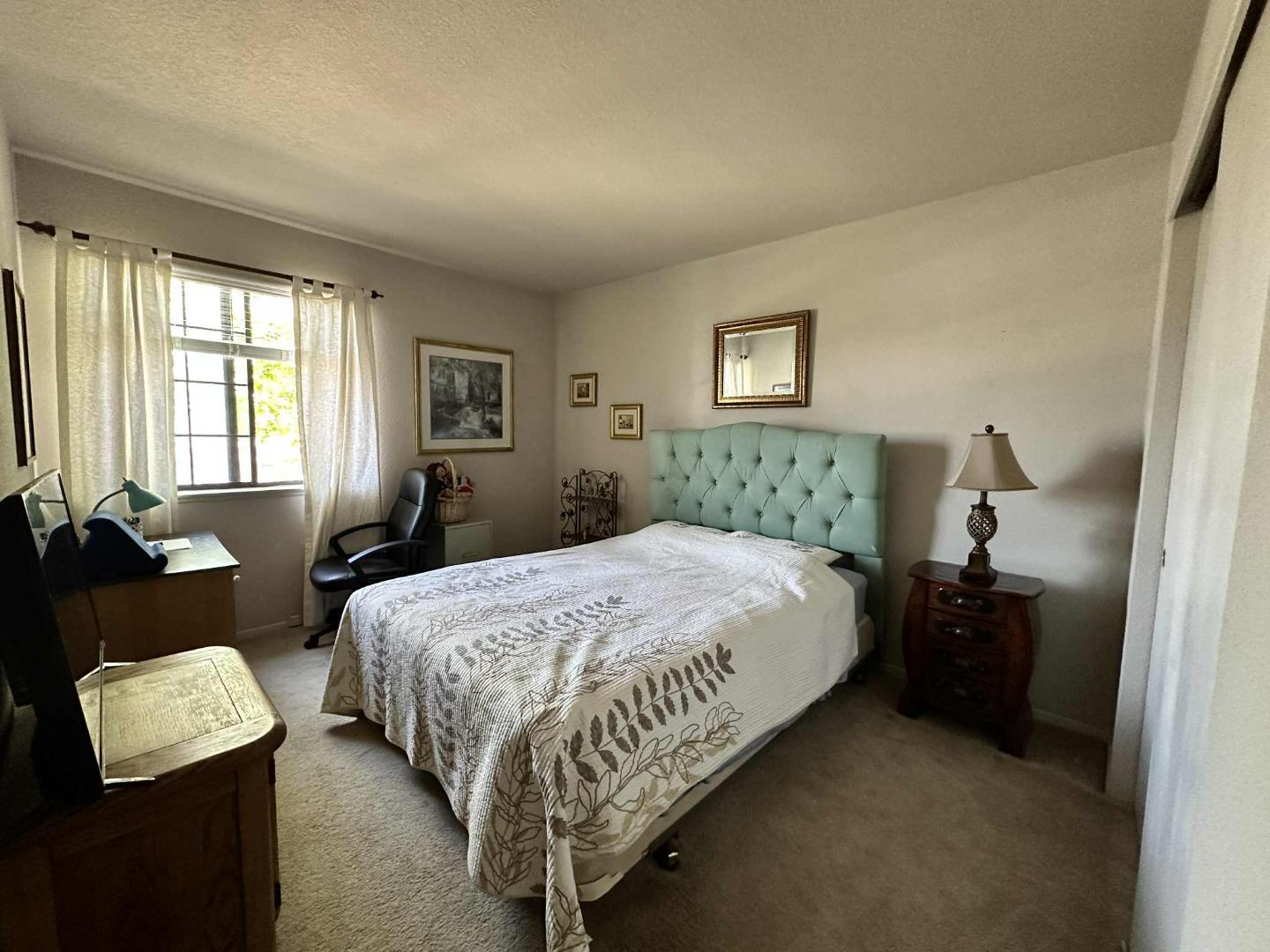 Detail Gallery Image 13 of 25 For 8959 Boreal Way, Elk Grove,  CA 95758 - 3 Beds | 3 Baths