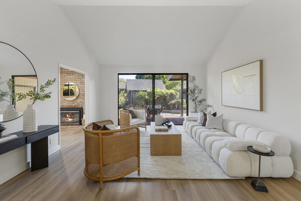 Detail Gallery Image 13 of 98 For 751 Silver Pine Ct, Sunnyvale,  CA 94086 - 3 Beds | 2 Baths
