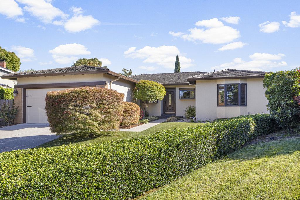 Detail Gallery Image 4 of 98 For 751 Silver Pine Ct, Sunnyvale,  CA 94086 - 3 Beds | 2 Baths
