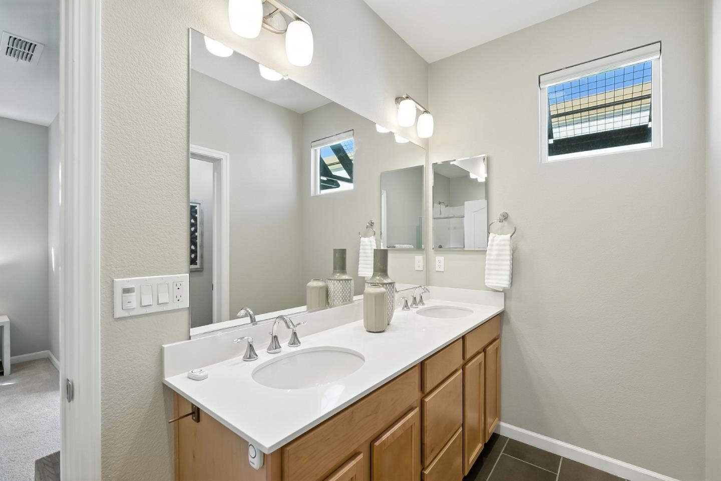 Detail Gallery Image 22 of 42 For 85 Montecito Vista Dr #6,  San Jose,  CA 95111 - 2 Beds | 2/1 Baths