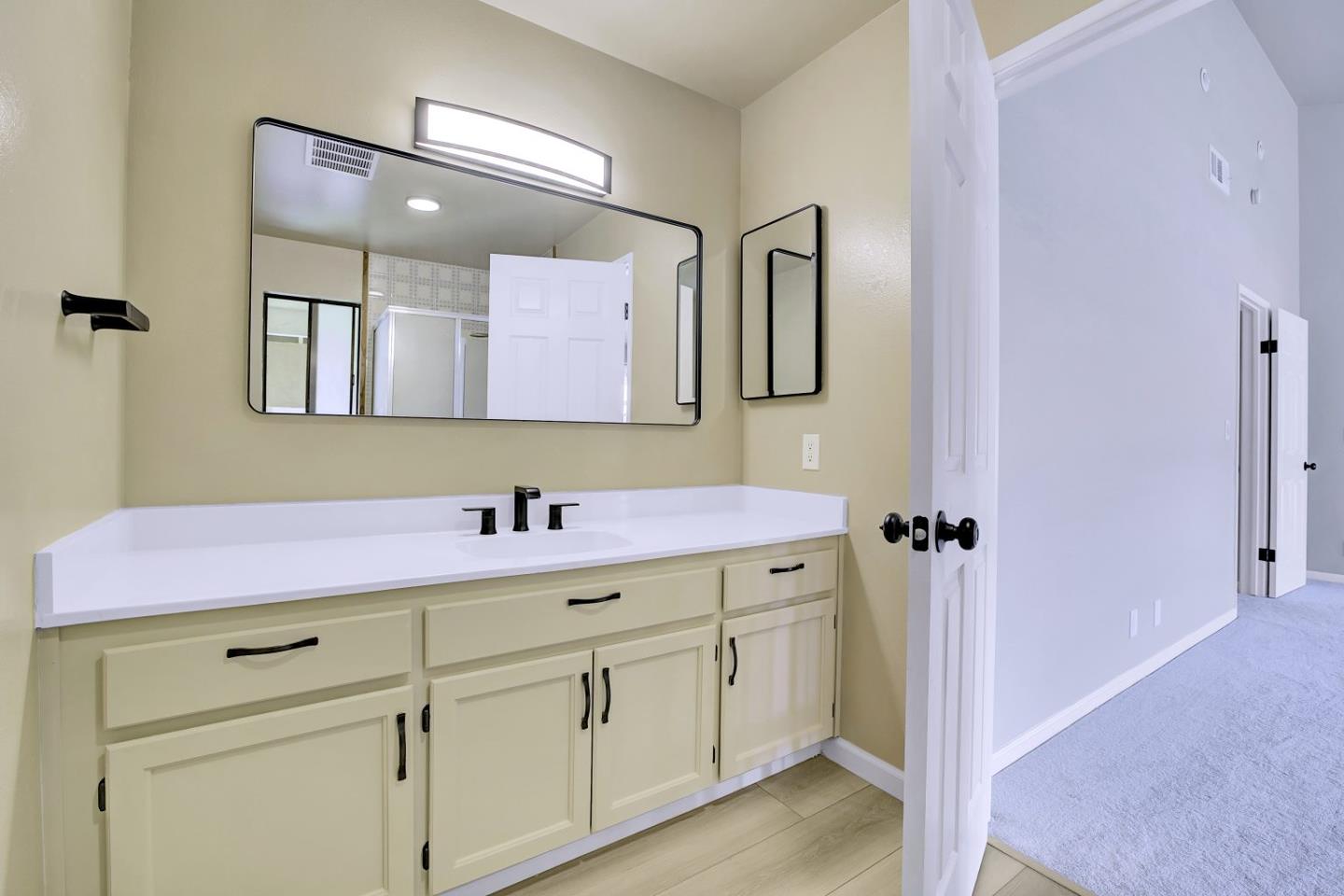 Detail Gallery Image 13 of 17 For 2980 Benjamin Grn, Fremont,  CA 94538 - 3 Beds | 2/1 Baths
