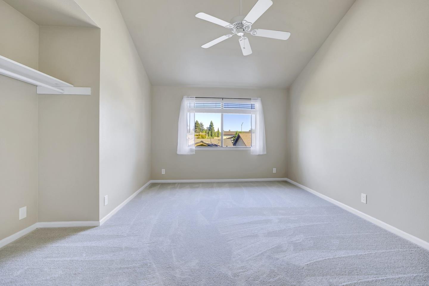 Detail Gallery Image 9 of 17 For 2980 Benjamin Grn, Fremont,  CA 94538 - 3 Beds | 2/1 Baths