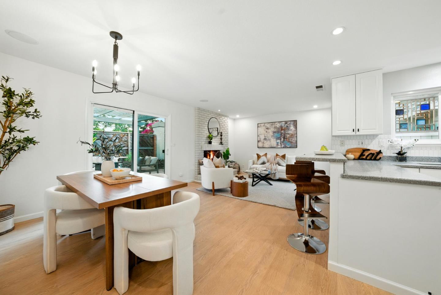 Detail Gallery Image 22 of 55 For 1258 Malta Ln, Foster City,  CA 94404 - 3 Beds | 2 Baths