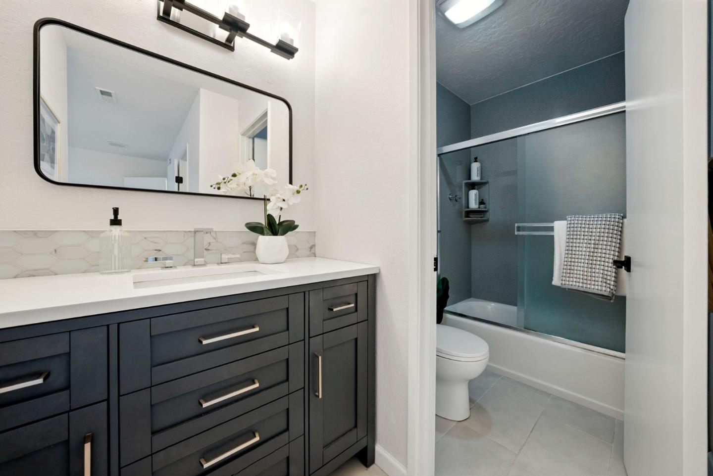 Detail Gallery Image 36 of 55 For 1258 Malta Ln, Foster City,  CA 94404 - 3 Beds | 2 Baths