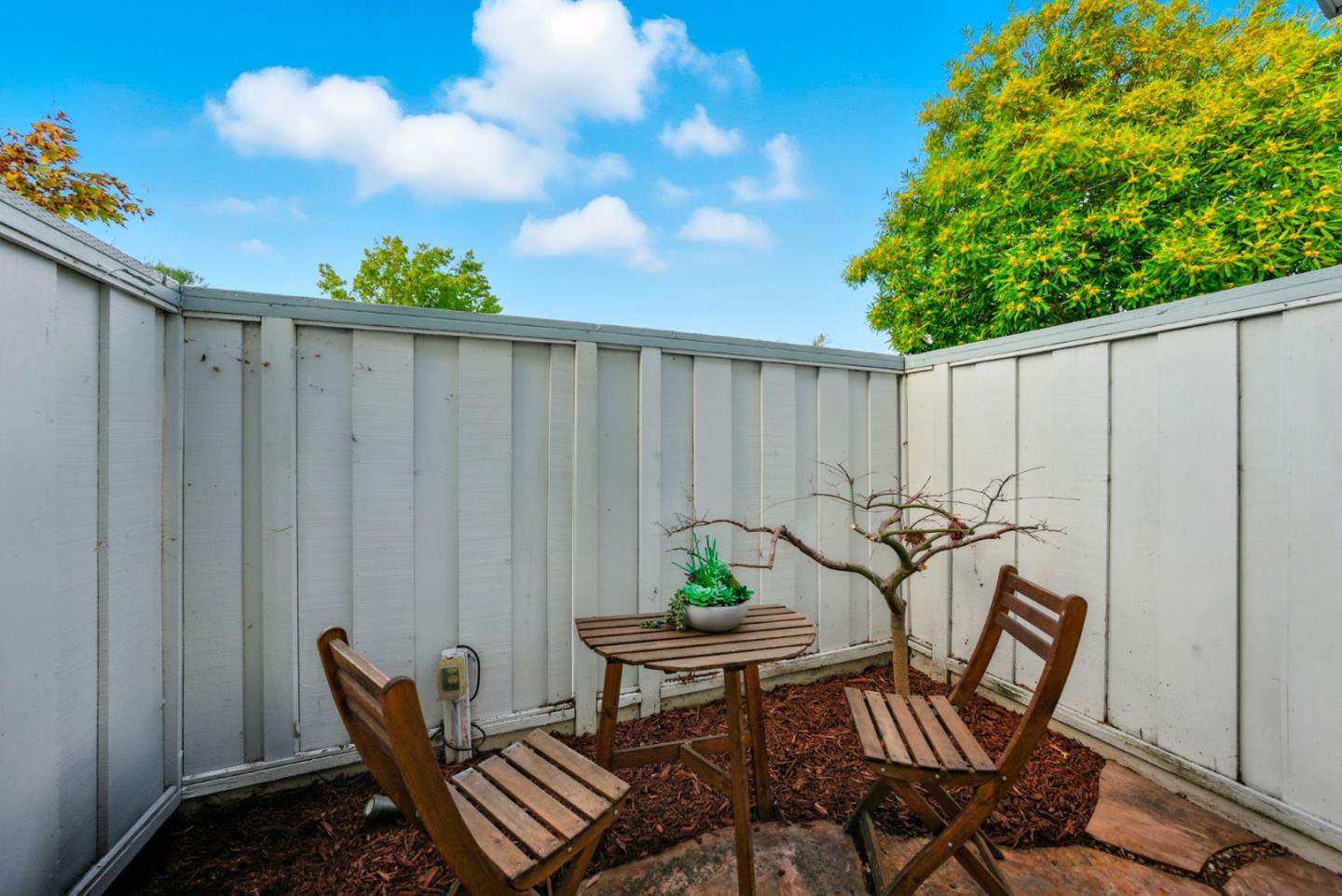 Detail Gallery Image 38 of 55 For 1258 Malta Ln, Foster City,  CA 94404 - 3 Beds | 2 Baths