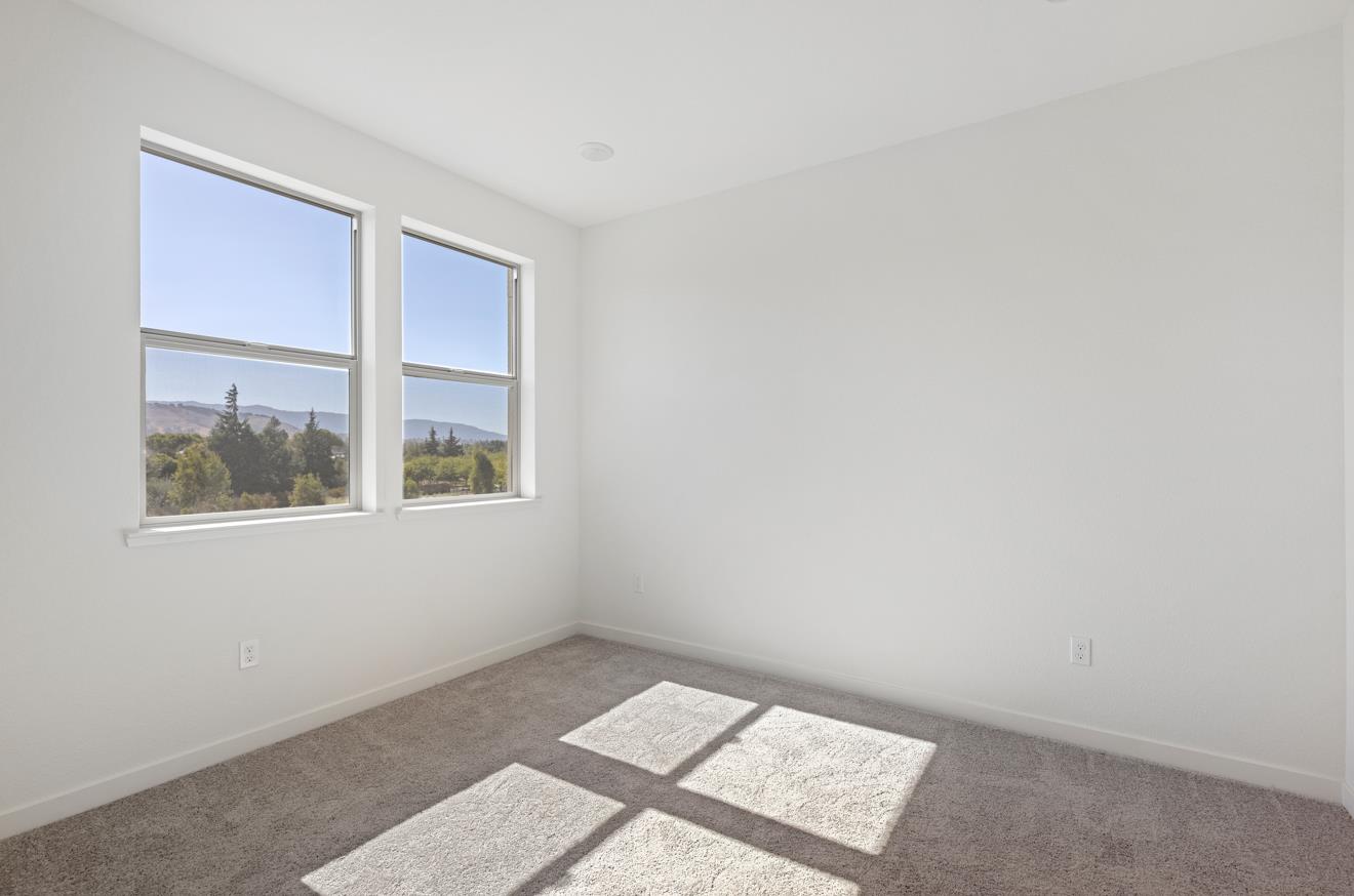Detail Gallery Image 10 of 15 For 5972 Virtual Ct, San Jose,  CA 95119 - 2 Beds | 2/1 Baths