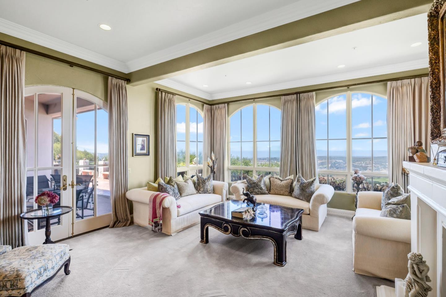 Detail Gallery Image 12 of 26 For 25548 Paseo De Cumbre, Monterey,  CA 93940 - 4 Beds | 4/1 Baths