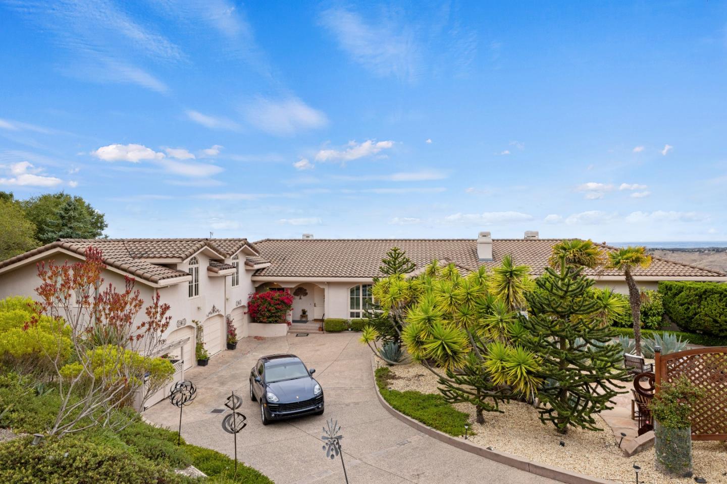Detail Gallery Image 6 of 6 For 25548 Paseo De Cumbre, Monterey,  CA 93940 - 4 Beds | 4/1 Baths