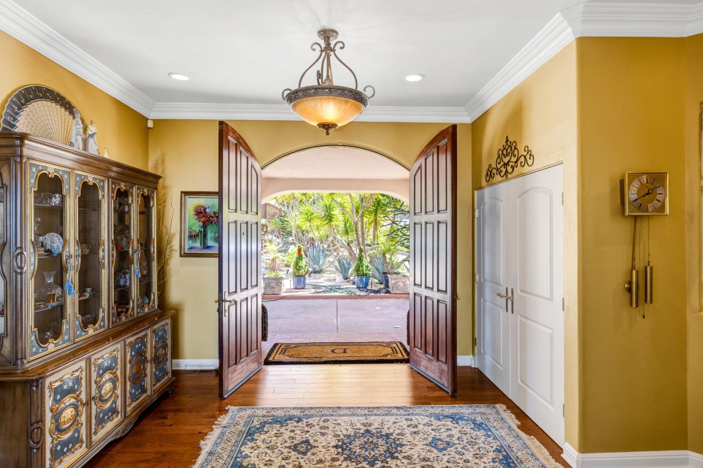 Detail Gallery Image 9 of 26 For 25548 Paseo De Cumbre, Monterey,  CA 93940 - 4 Beds | 4/1 Baths