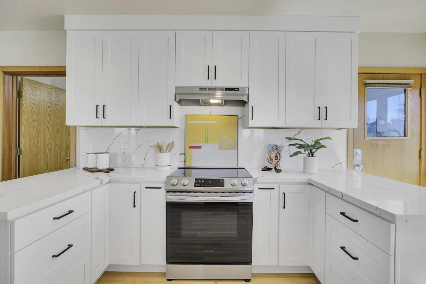 Detail Gallery Image 17 of 57 For 50 Hermosa Ave, Oakland,  CA 94618 - 4 Beds | 2 Baths