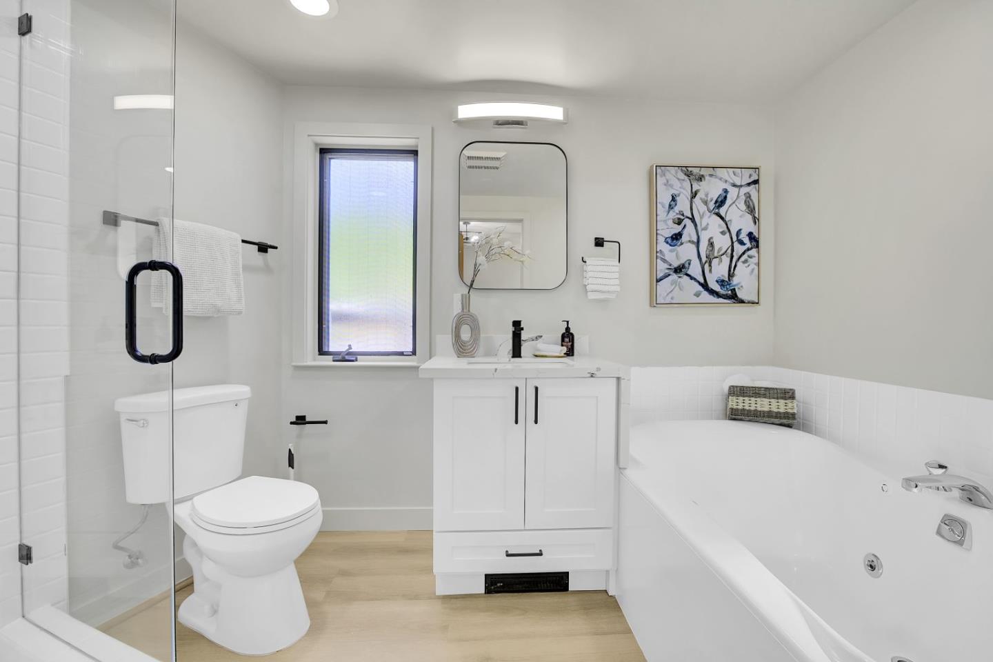 Detail Gallery Image 26 of 57 For 50 Hermosa Ave, Oakland,  CA 94618 - 4 Beds | 2 Baths