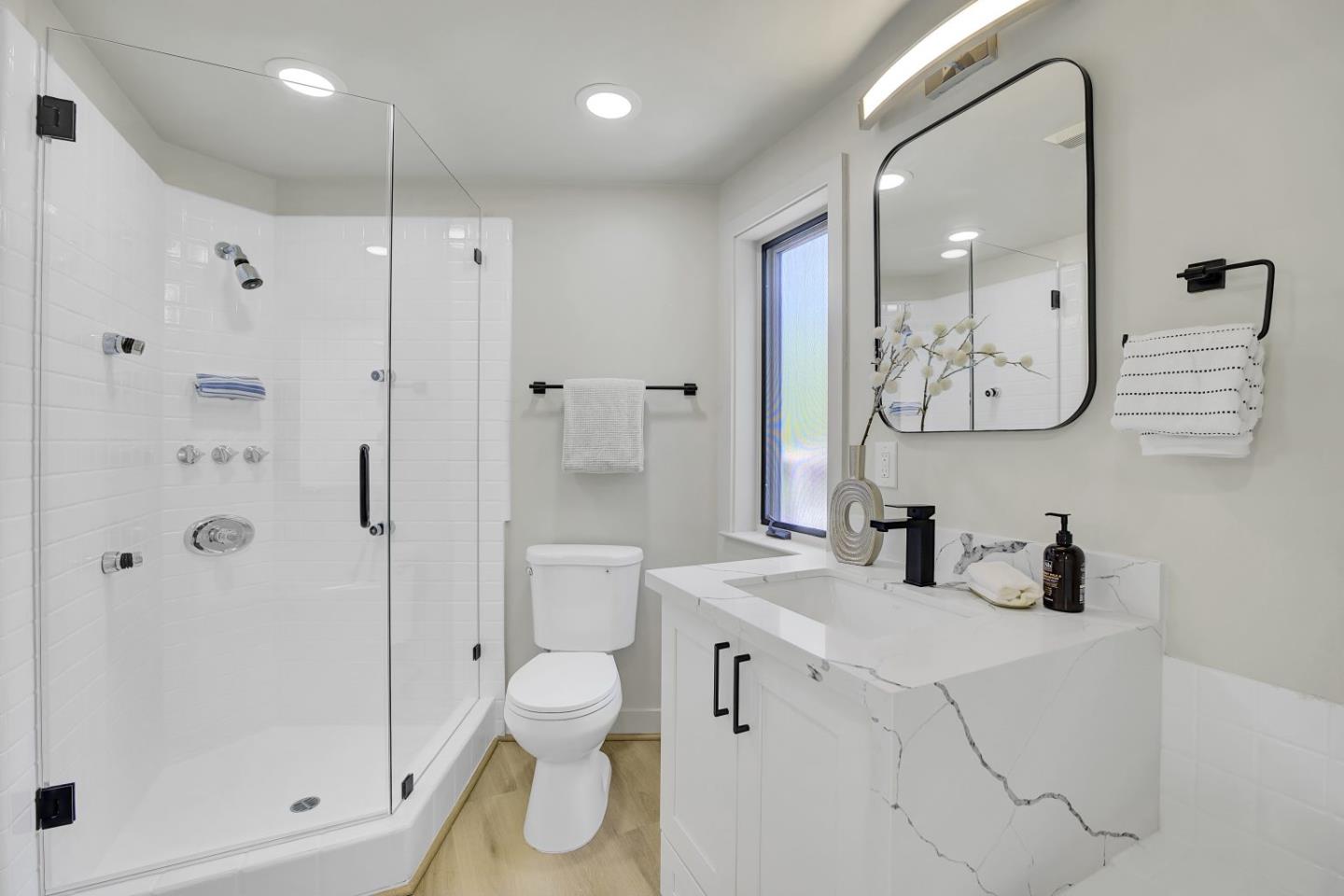 Detail Gallery Image 27 of 57 For 50 Hermosa Ave, Oakland,  CA 94618 - 4 Beds | 2 Baths