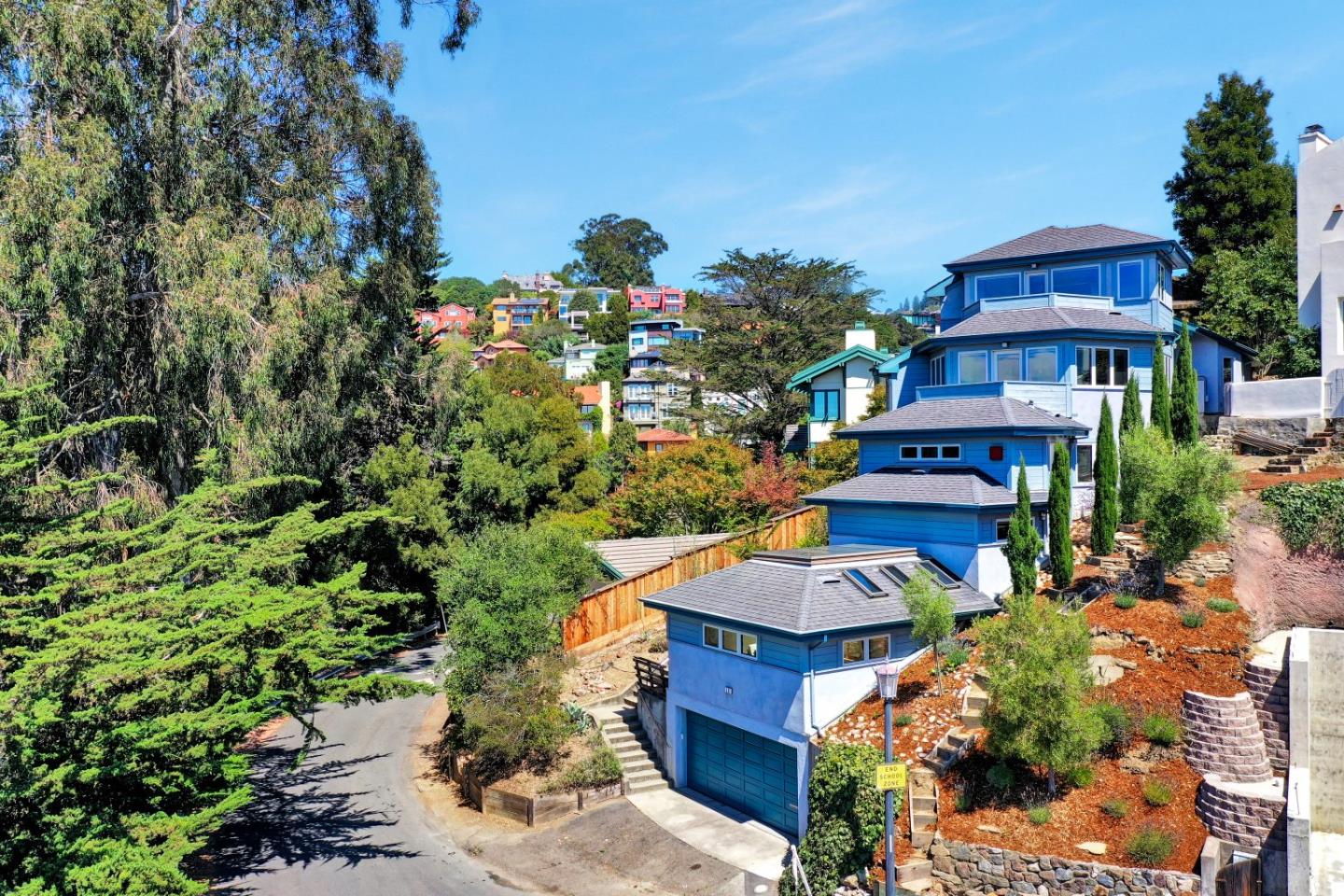 Detail Gallery Image 45 of 57 For 50 Hermosa Ave, Oakland,  CA 94618 - 4 Beds | 2 Baths