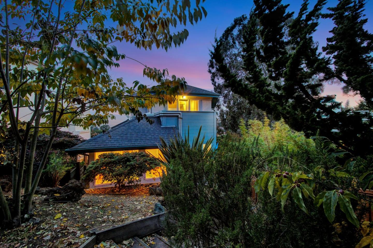 Detail Gallery Image 53 of 57 For 50 Hermosa Ave, Oakland,  CA 94618 - 4 Beds | 2 Baths