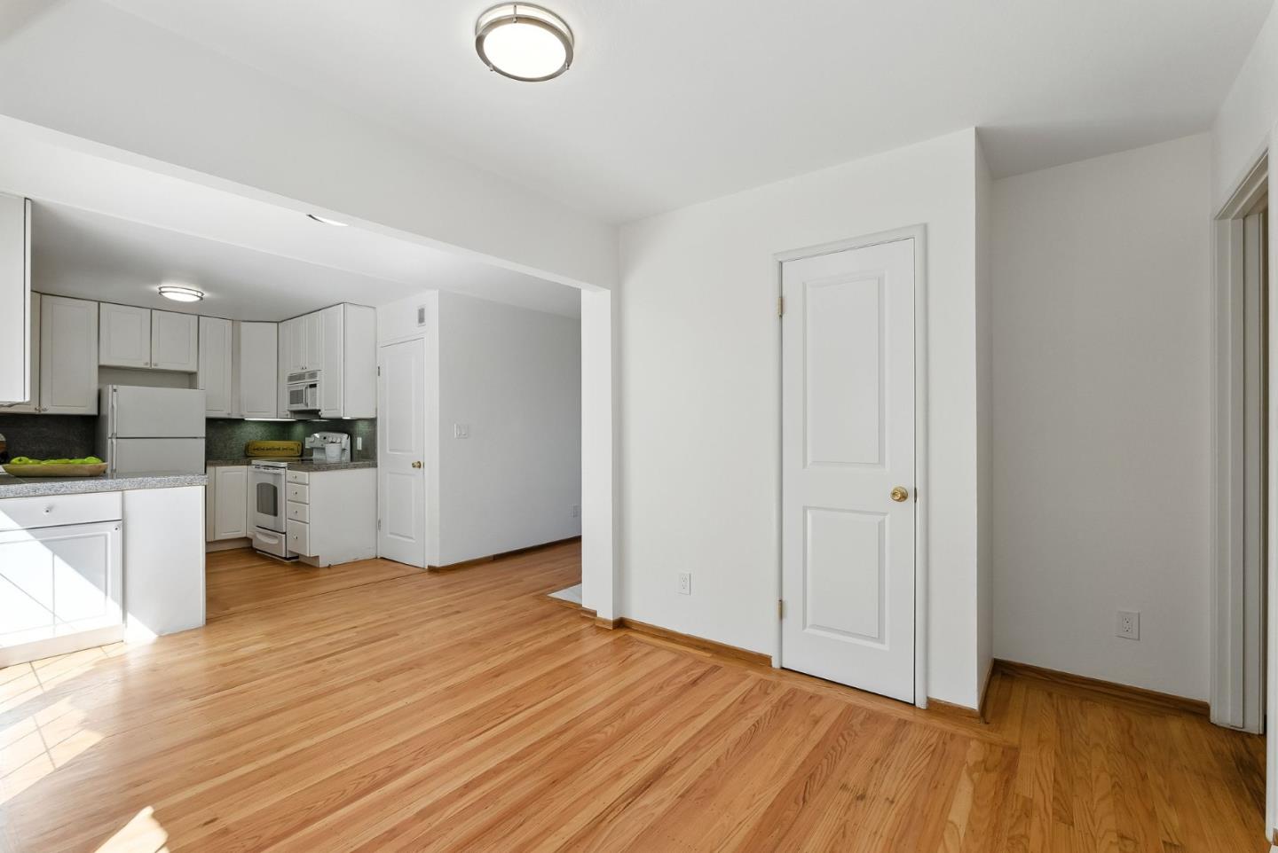 Detail Gallery Image 13 of 42 For 271 41st Ave, San Mateo,  CA 94403 - 2 Beds | 1 Baths