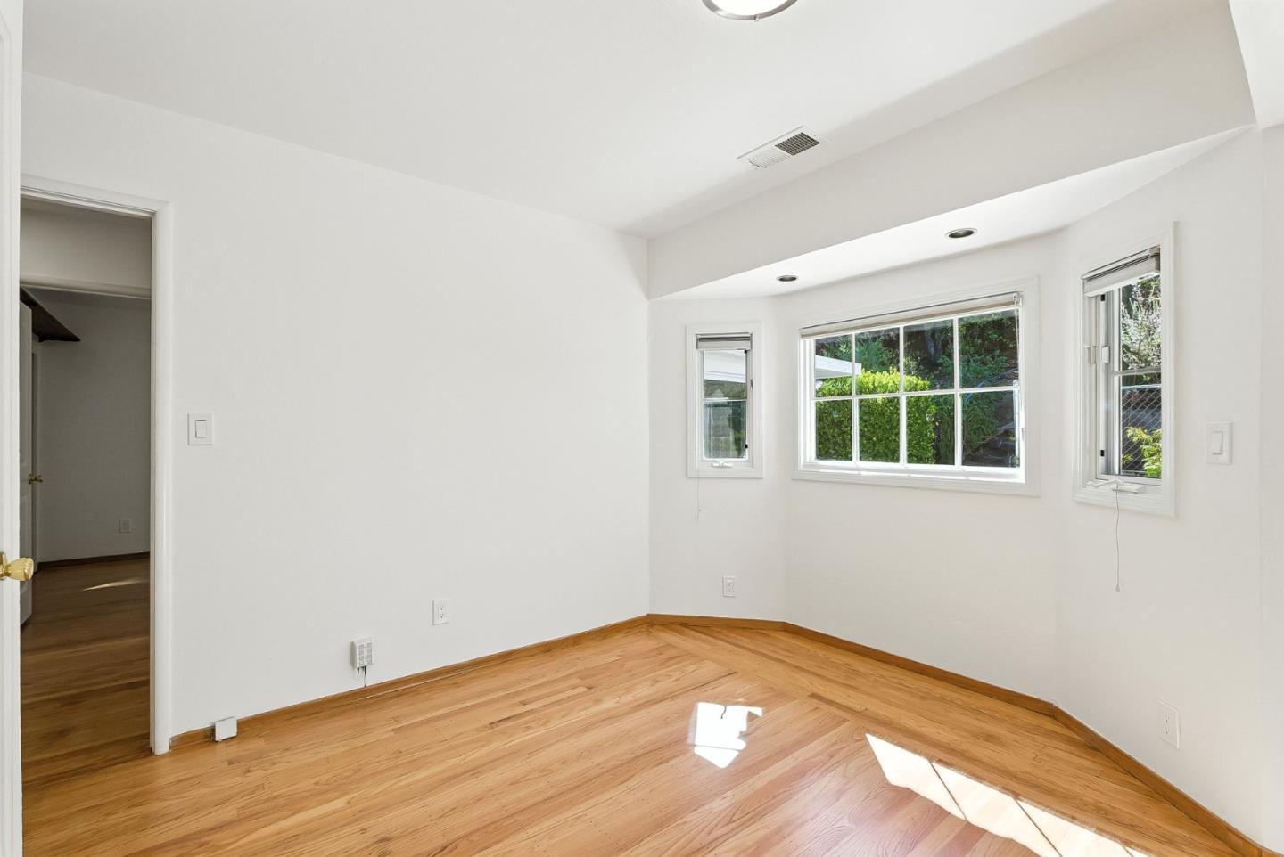 Detail Gallery Image 15 of 42 For 271 41st Ave, San Mateo,  CA 94403 - 2 Beds | 1 Baths