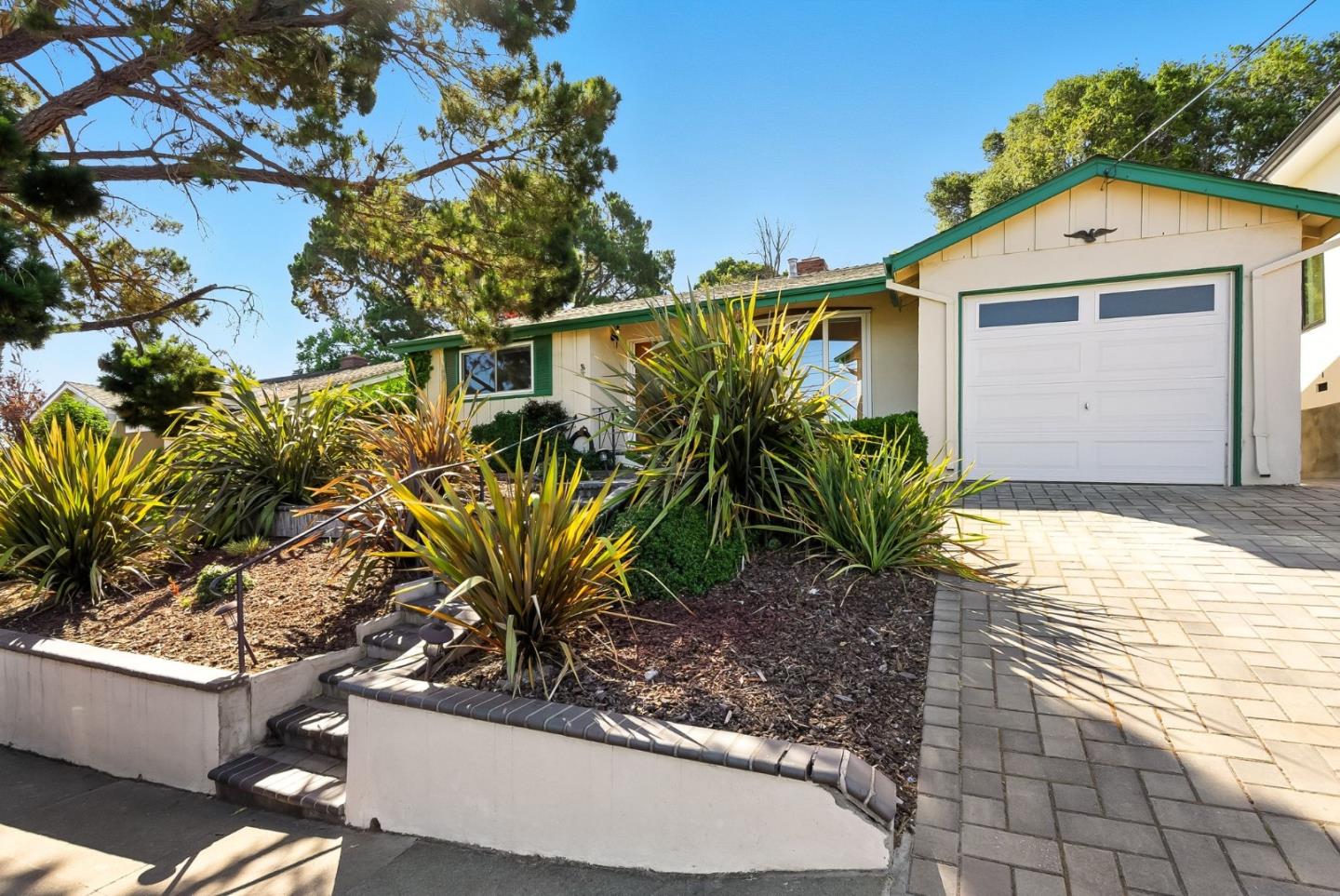 Detail Gallery Image 3 of 42 For 271 41st Ave, San Mateo,  CA 94403 - 2 Beds | 1 Baths