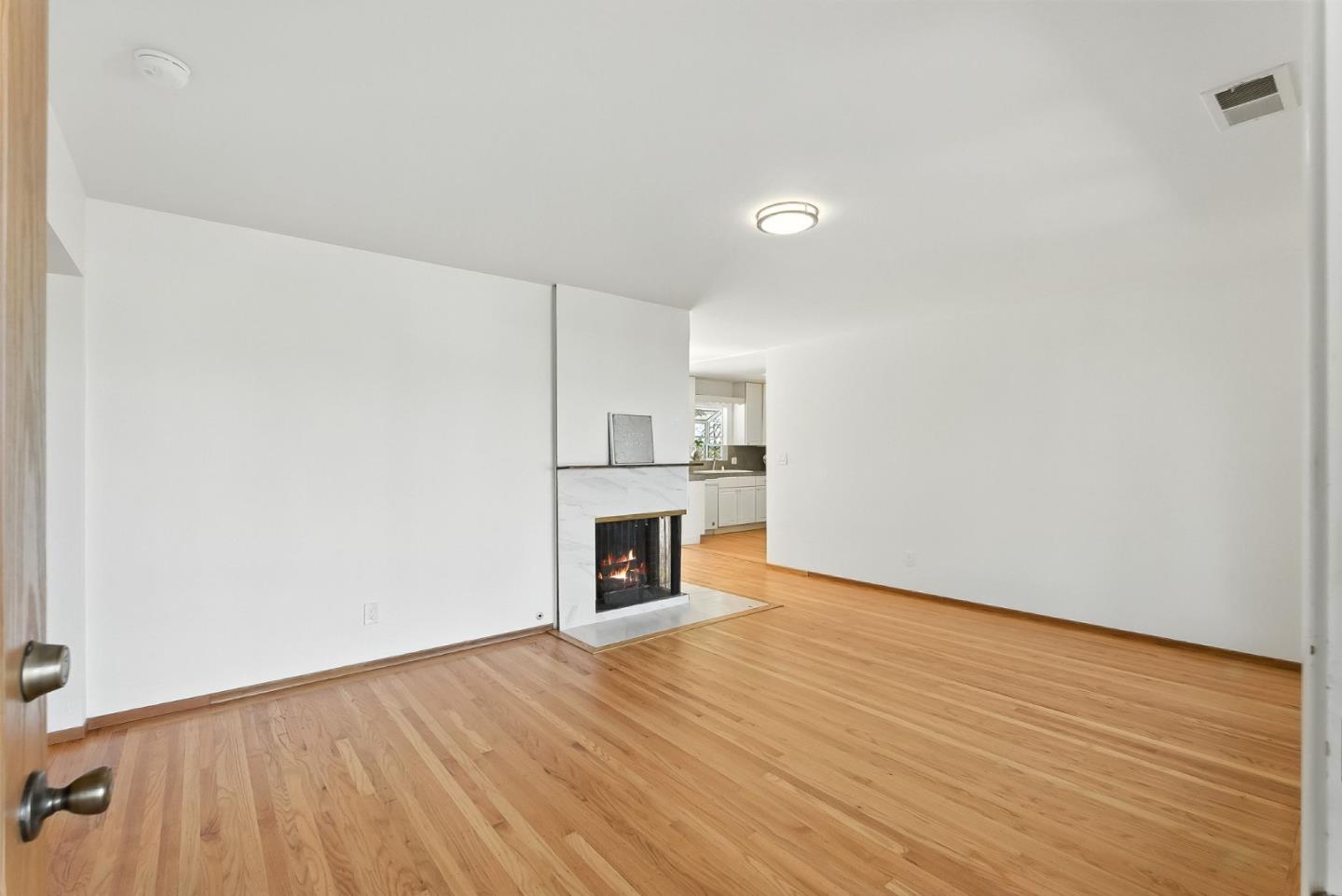 Detail Gallery Image 6 of 42 For 271 41st Ave, San Mateo,  CA 94403 - 2 Beds | 1 Baths