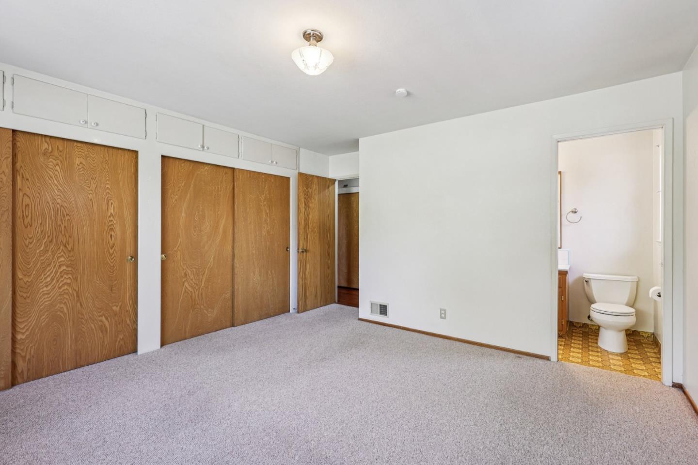 Detail Gallery Image 30 of 66 For 1984 Kobara Ln, San Jose,  CA 95124 - 4 Beds | 2/1 Baths
