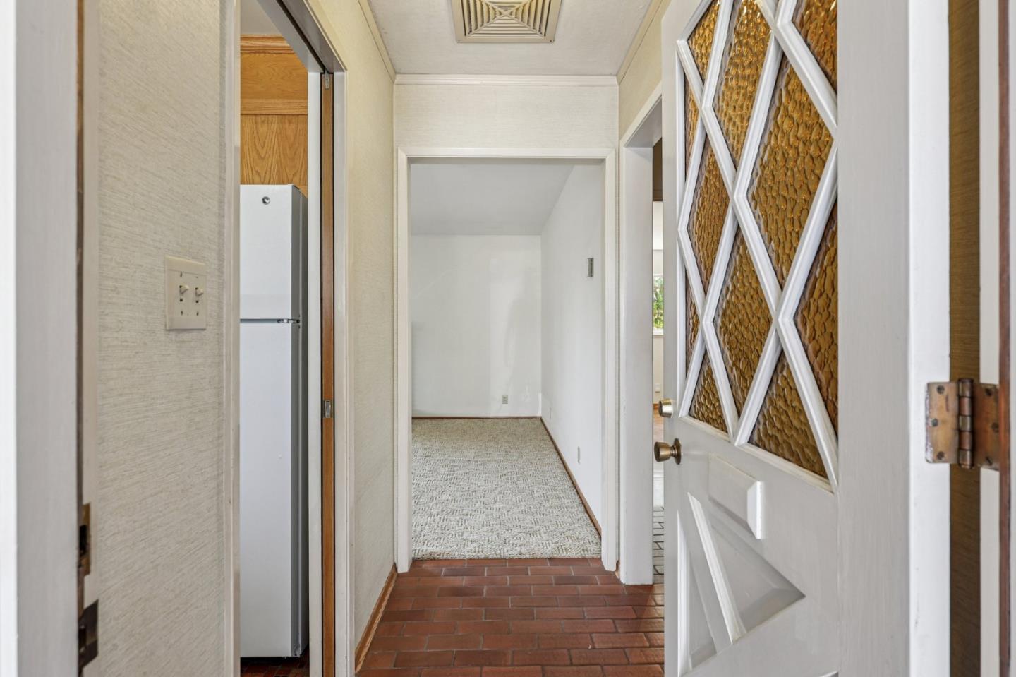 Detail Gallery Image 38 of 66 For 1984 Kobara Ln, San Jose,  CA 95124 - 4 Beds | 2/1 Baths