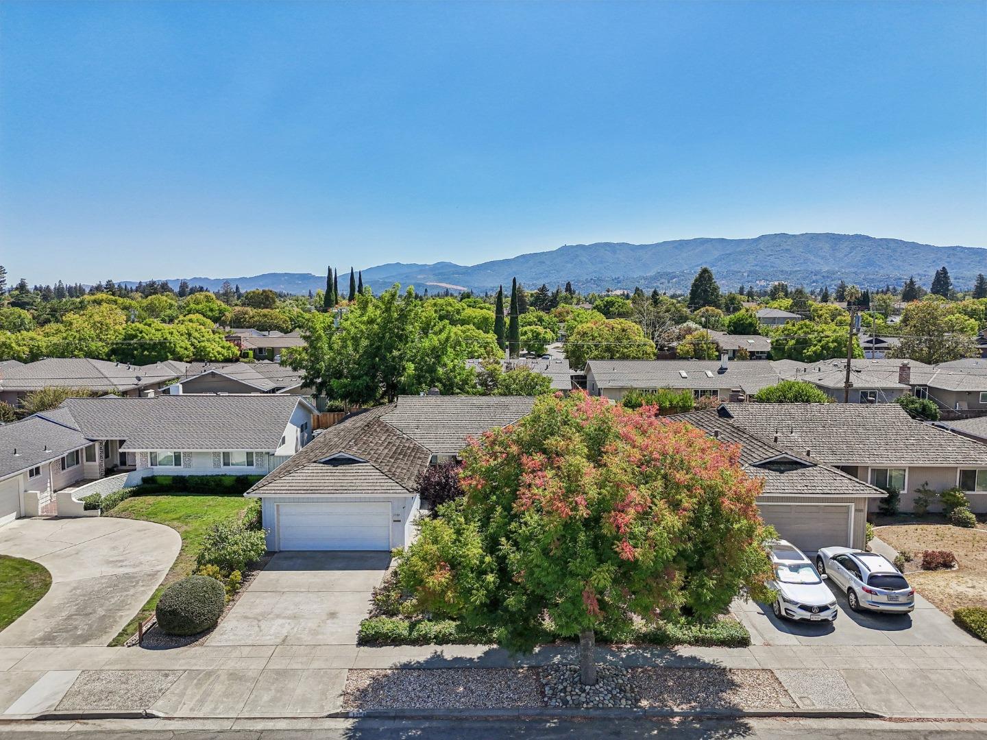 Detail Gallery Image 47 of 66 For 1984 Kobara Ln, San Jose,  CA 95124 - 4 Beds | 2/1 Baths