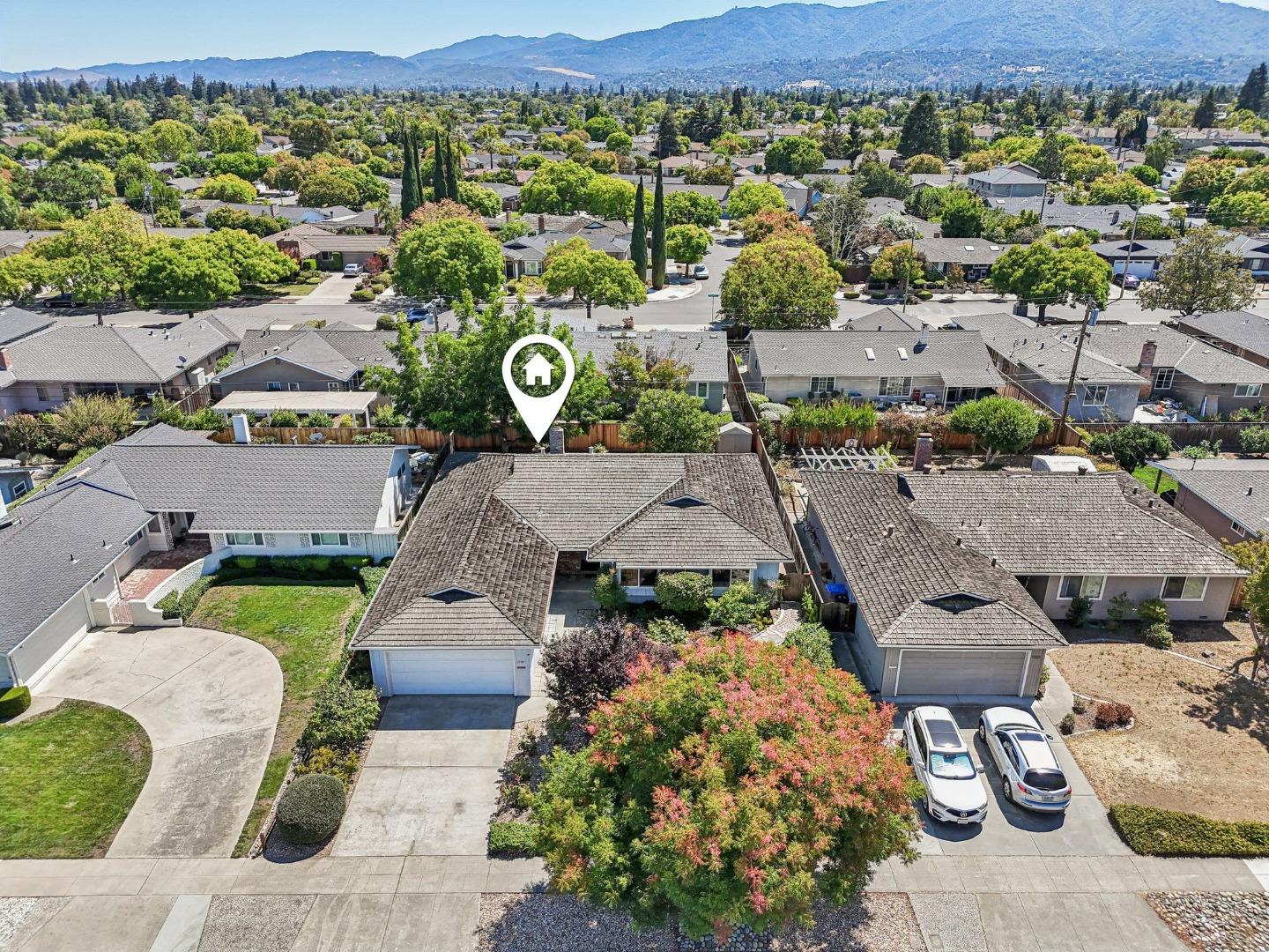 Detail Gallery Image 50 of 66 For 1984 Kobara Ln, San Jose,  CA 95124 - 4 Beds | 2/1 Baths