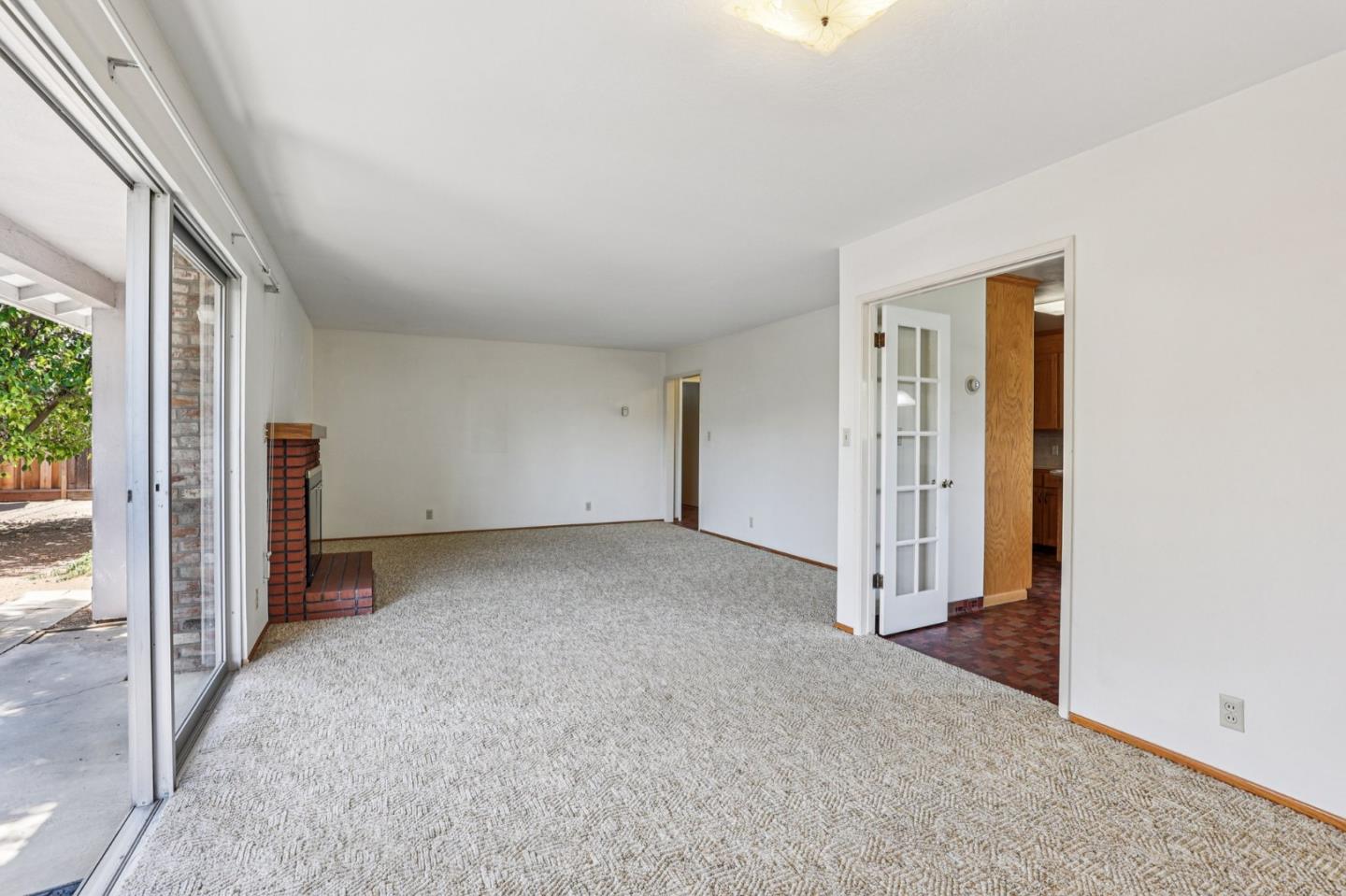 Detail Gallery Image 9 of 66 For 1984 Kobara Ln, San Jose,  CA 95124 - 4 Beds | 2/1 Baths