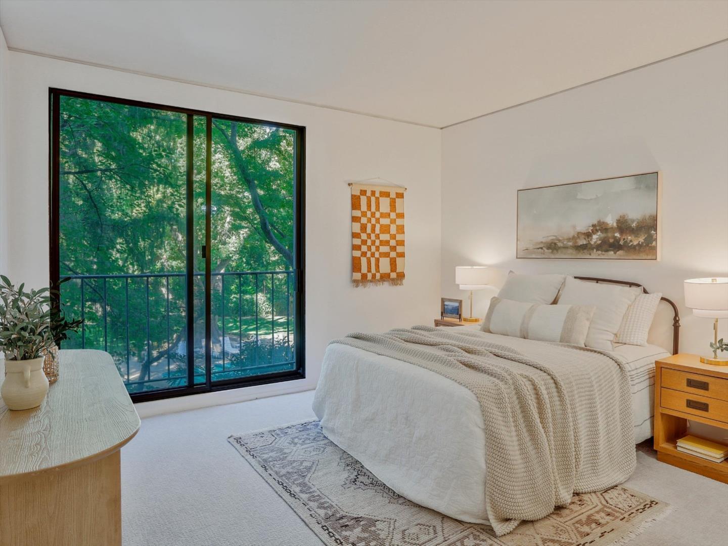 Detail Gallery Image 14 of 28 For 4100 Folsom Blvd 2b,  Sacramento,  CA 95819 - 3 Beds | 2 Baths