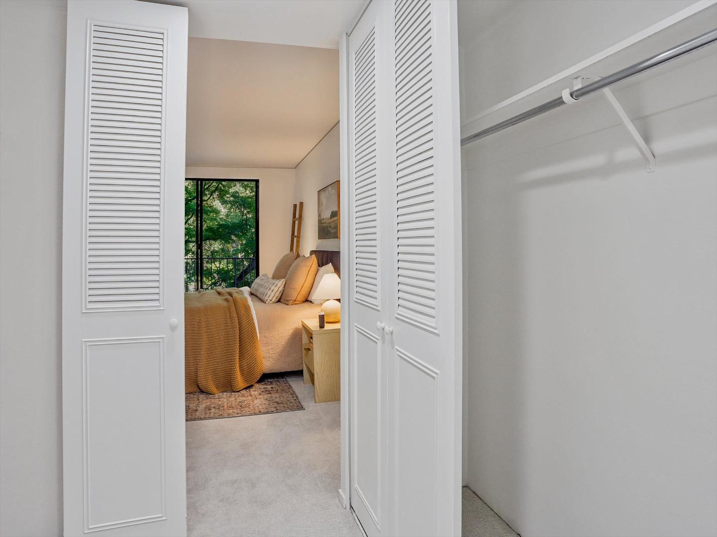 Detail Gallery Image 23 of 28 For 4100 Folsom Blvd 2b,  Sacramento,  CA 95819 - 3 Beds | 2 Baths