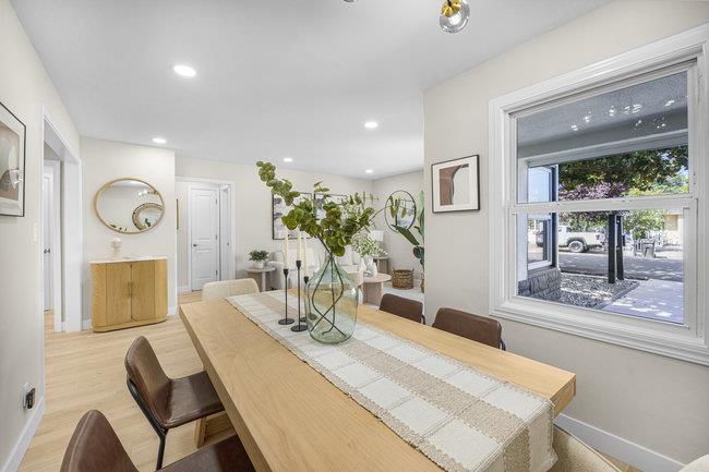 Detail Gallery Image 5 of 36 For 362 N Murphy Ave, Sunnyvale,  CA 94085 - 3 Beds | 2/1 Baths