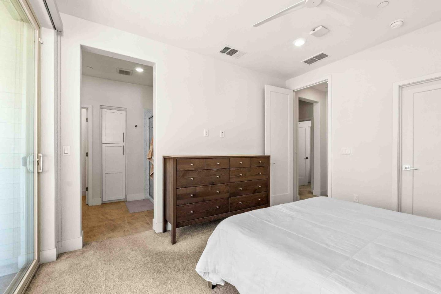 Detail Gallery Image 19 of 38 For 8629 Seawind Way, Newark,  CA 94560 - 2 Beds | 2/1 Baths