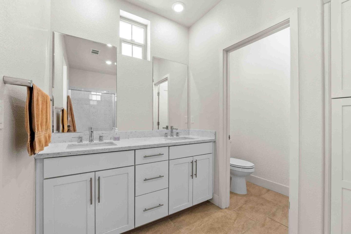 Detail Gallery Image 20 of 38 For 8629 Seawind Way, Newark,  CA 94560 - 2 Beds | 2/1 Baths