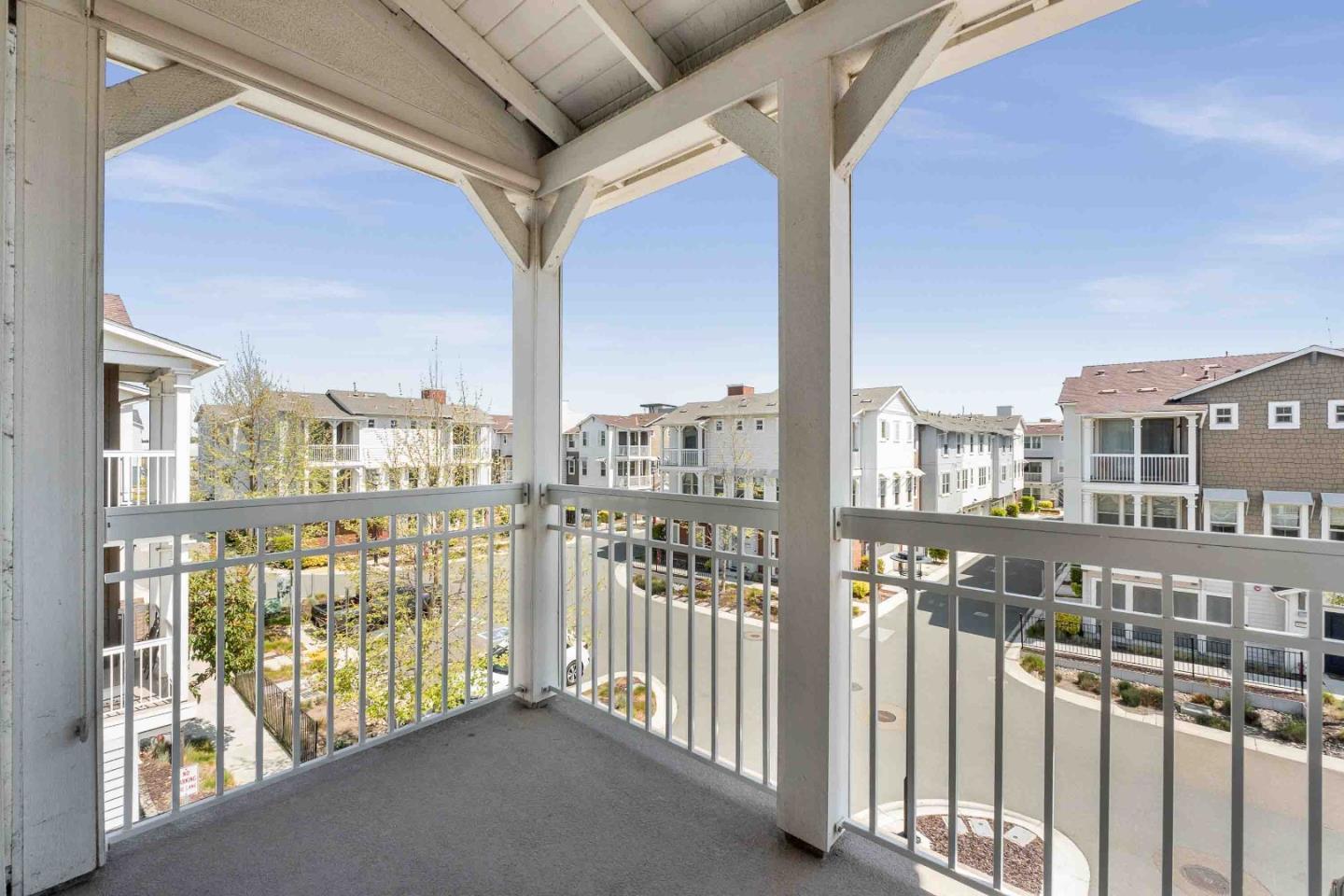 Detail Gallery Image 23 of 38 For 8629 Seawind Way, Newark,  CA 94560 - 2 Beds | 2/1 Baths