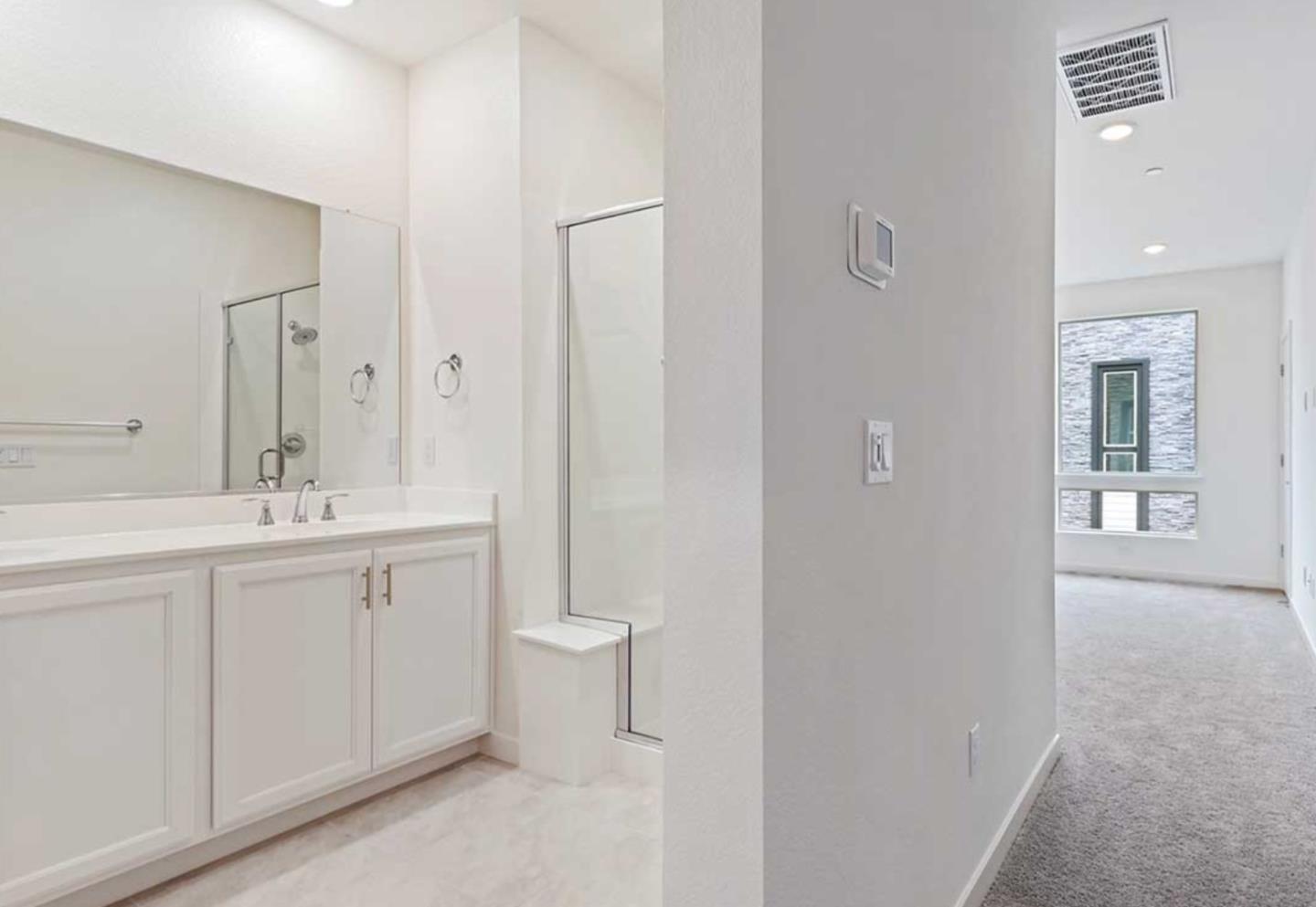 Detail Gallery Image 18 of 27 For 6694 Optimum Loop, San Jose,  CA 95119 - 3 Beds | 3/1 Baths
