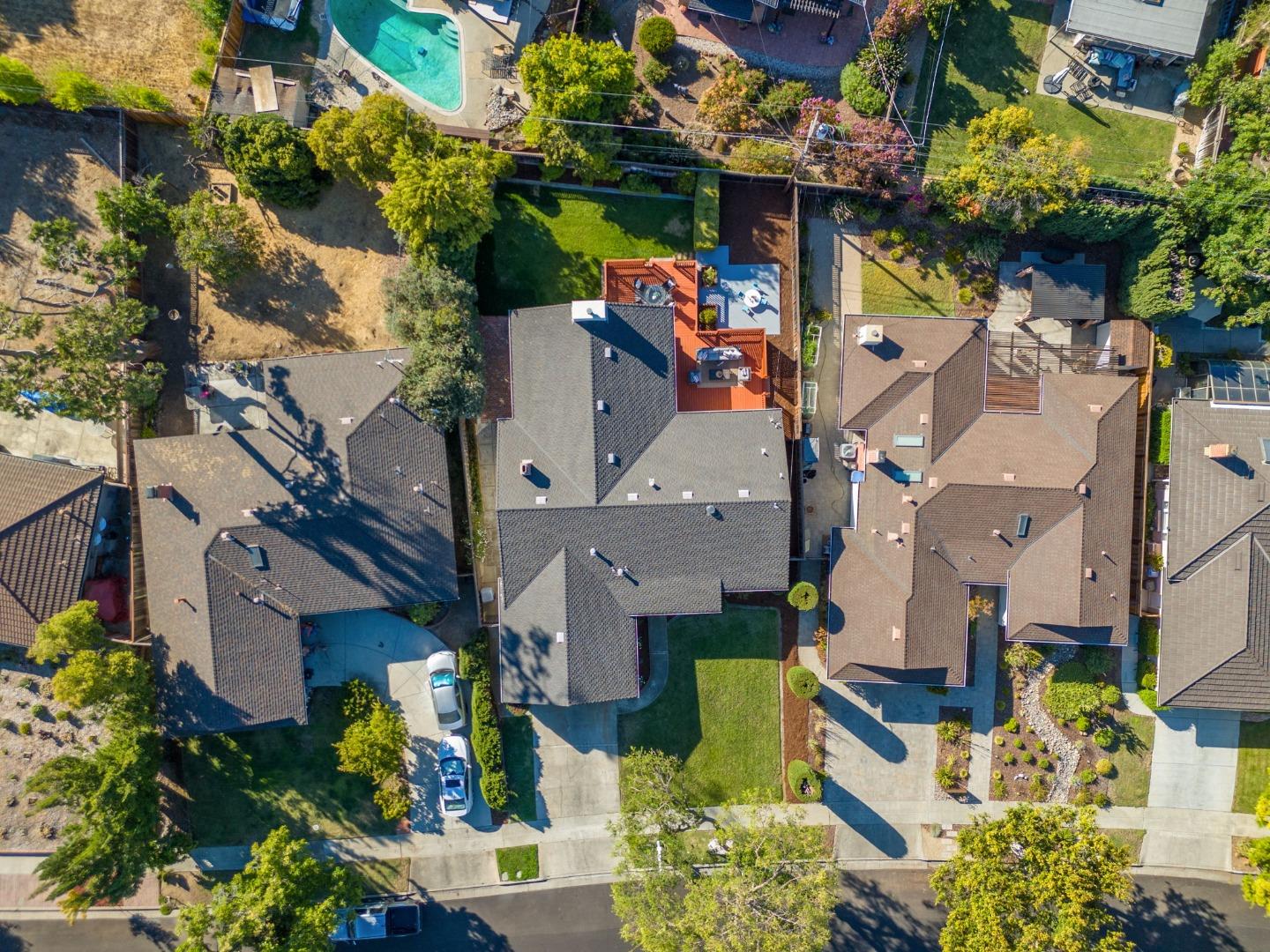 Detail Gallery Image 26 of 37 For 1561 Rose Anna Dr, San Jose,  CA 95118 - 3 Beds | 2 Baths