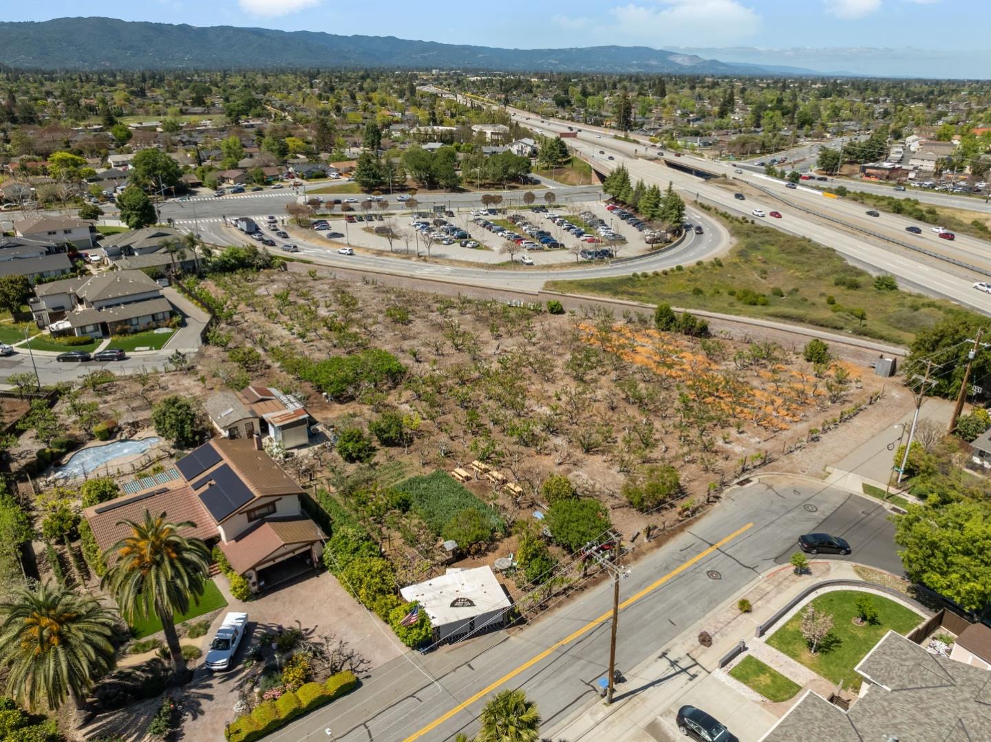 Detail Gallery Image 36 of 37 For 1561 Rose Anna Dr, San Jose,  CA 95118 - 3 Beds | 2 Baths